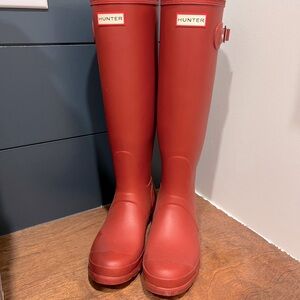 Matte Red Hunter Boots Size 8